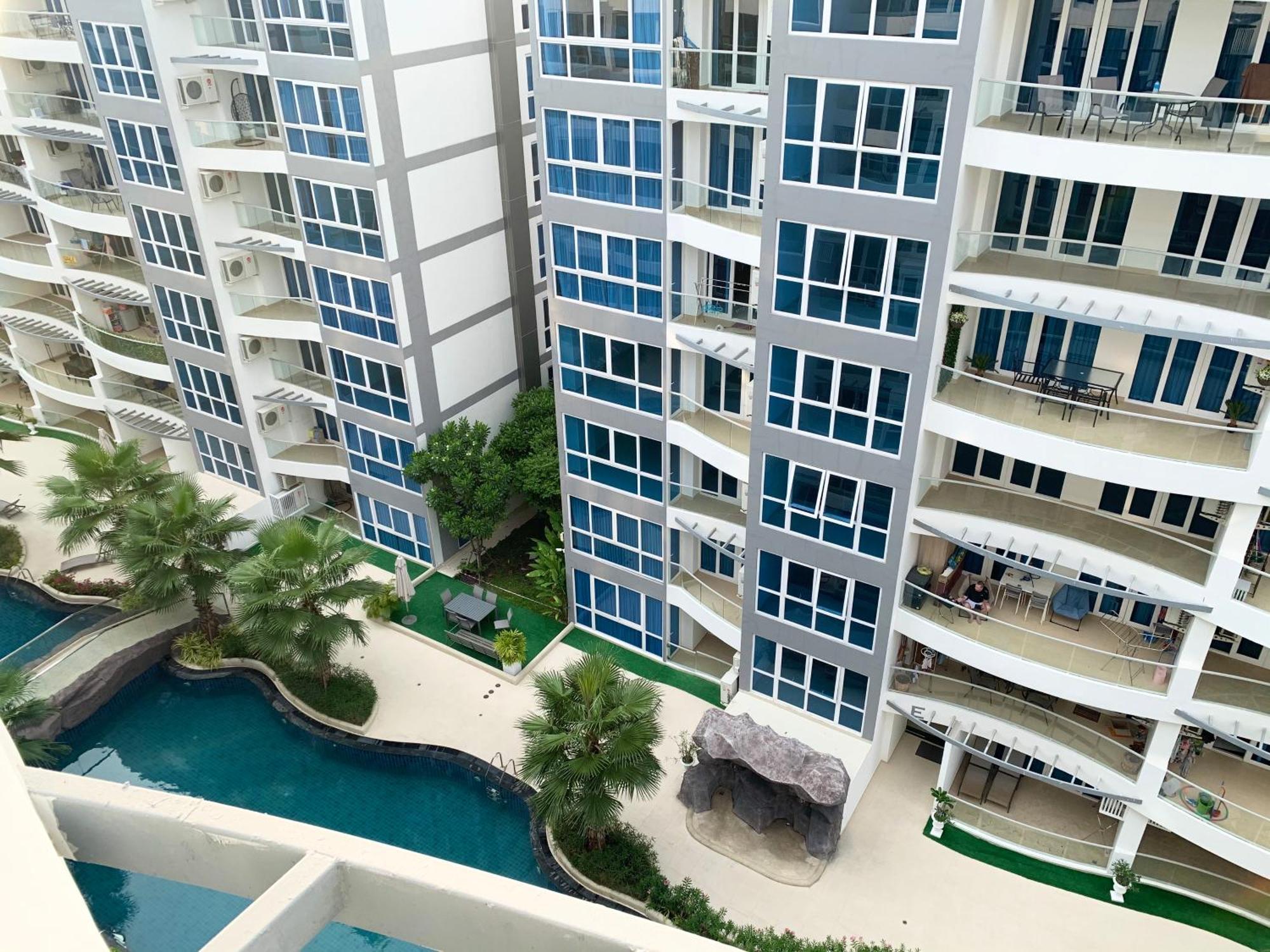 Centara Avenue Residence By Daisy Pattaya 1 ภายนอก รูปภาพ